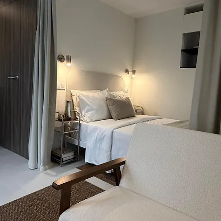 Lodge The Nerolia